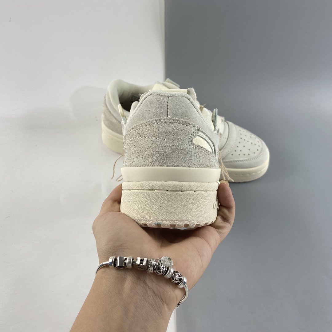 P200  Adidas  Forum 84 Low 全猪八材质低帮百搭潮流休闲运动板鞋 GW0299