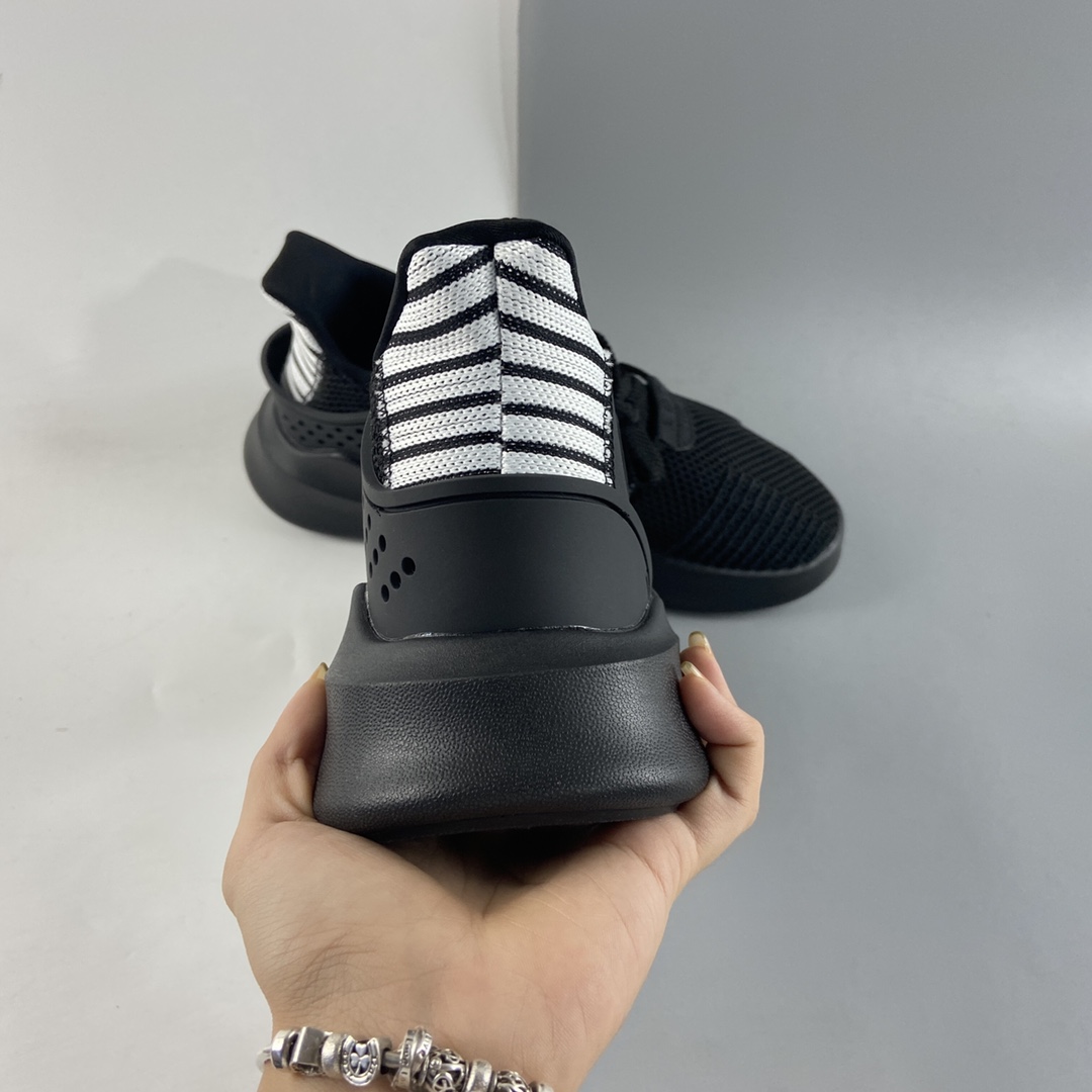 P180  Adidas  EQT Basketball ADV EQT 阿迪达斯缓震透气跑步鞋 CQ2991