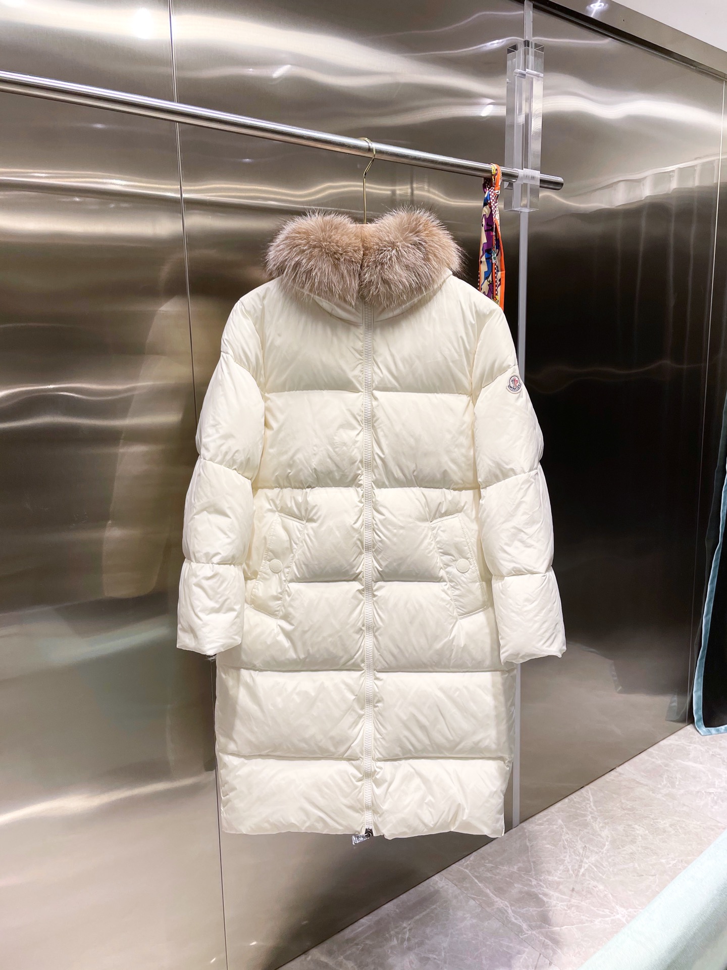 Moncler Vêtements Veste En Duvet Femmes