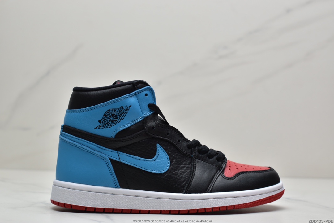 230 NIKE Air Jordan 1 Retro High FJAJ1 乔1 黑白熊猫555088-032-莆田鞋,莆田鞋货源,高仿鞋,高仿鞋货源,安福档口,莆田高仿鞋,莆田鞋批发,高仿鞋批发,莆田高仿运动鞋,高仿运动鞋,莆田运动鞋 230 NIKE Air Jordan 1 Retro High FJAJ1 乔1 黑白熊猫555088-032