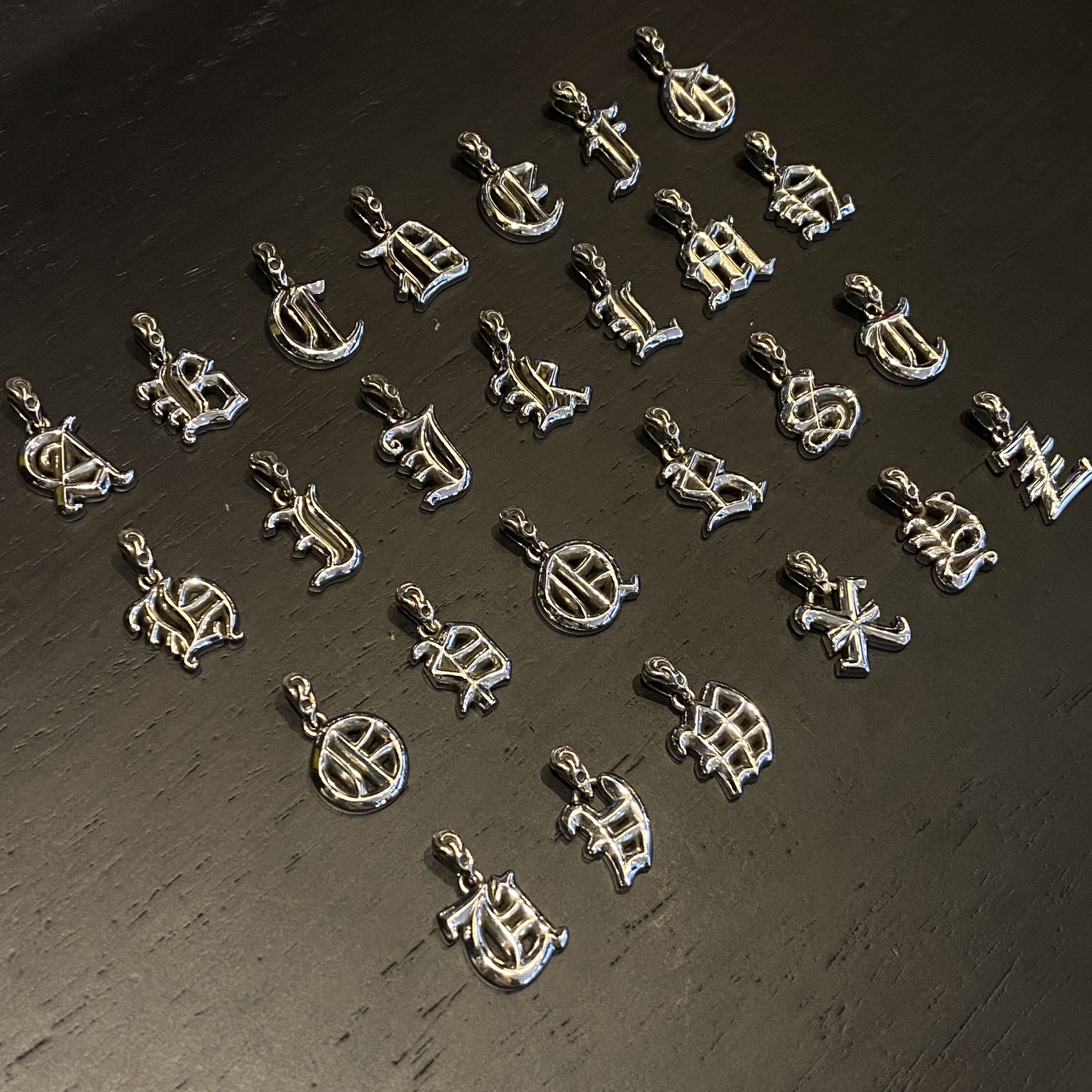 Chrome Hearts 新品上架𝐂𝐡𝐫𝐨𝐦𝐞 𝐡𝐞𝐚𝐫𝐭𝐬克罗心 26个字母项链