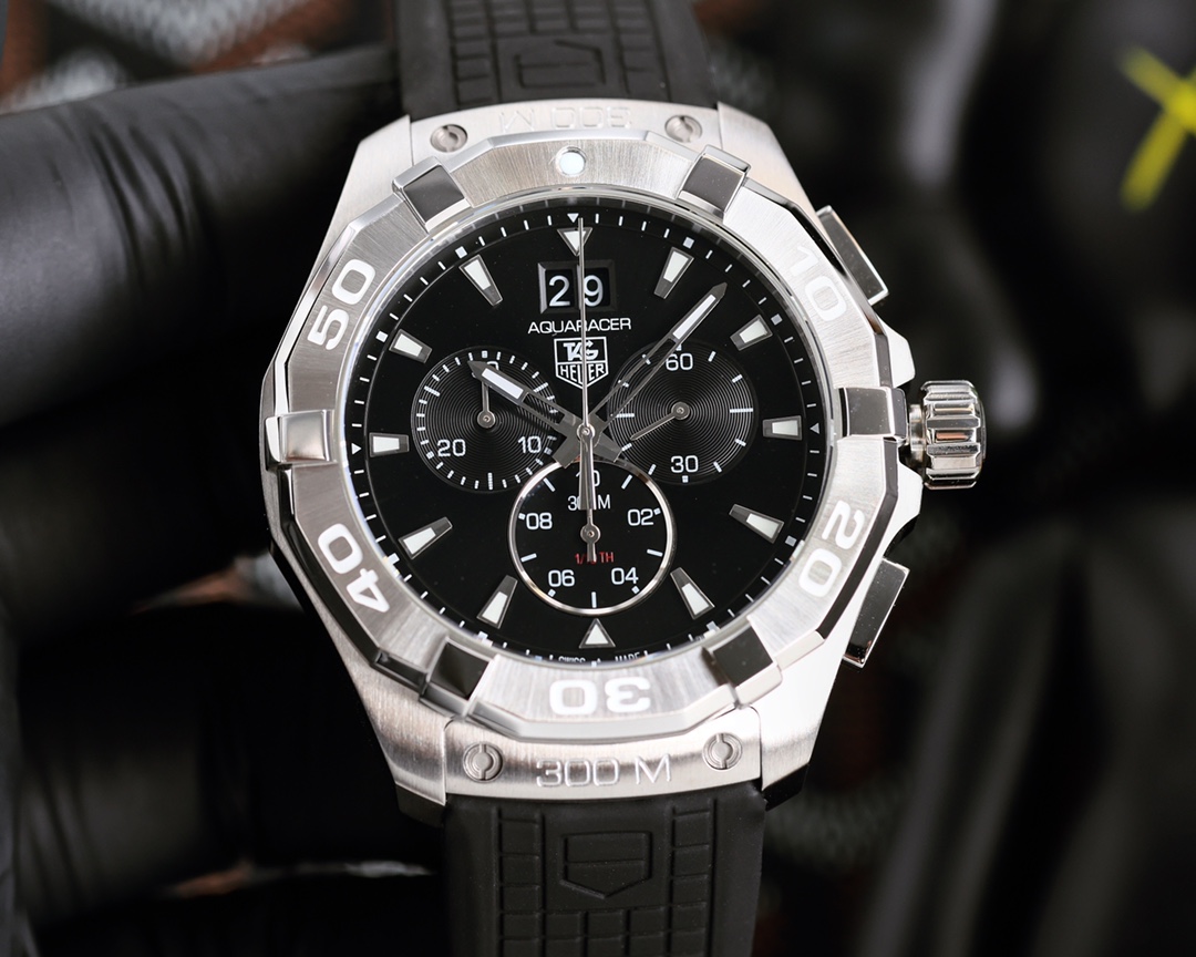 Tagheuer Teg Hauja Steel Watch: Explosive Charges, Original Design, High Security Features
