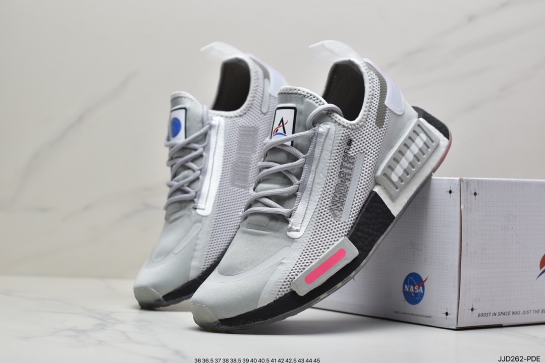 130 真爆 Adidas NMD R1 Boost V2 二代3M反光弹力针织面爆米花缓震跑鞋 FZ3206-莆田鞋,莆田鞋货源,高仿鞋,高仿鞋货源,安福档口,莆田高仿鞋,莆田鞋批发,高仿鞋批发,莆田高仿运动鞋,高仿运动鞋,莆田运动鞋 130 真爆 Adidas NMD R1 Boost V2 二代3M反光弹力针织面爆米花缓震跑鞋 FZ3206