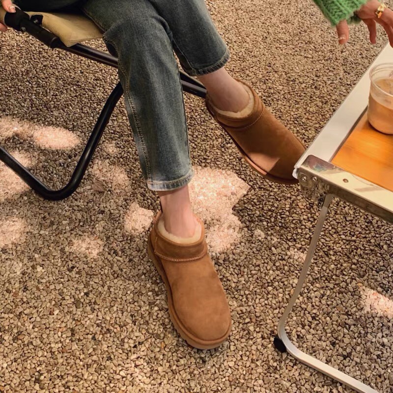 图片[9]-UGG经典低筒儿童雪地靴 尺码：25-37码 周冬雨同款经典超短靴❄️ 比其他更洋气更好搭配 内里加绒加厚，保暖舒适☁️ 暖暖过冬，不怕冻🦶-选品中心