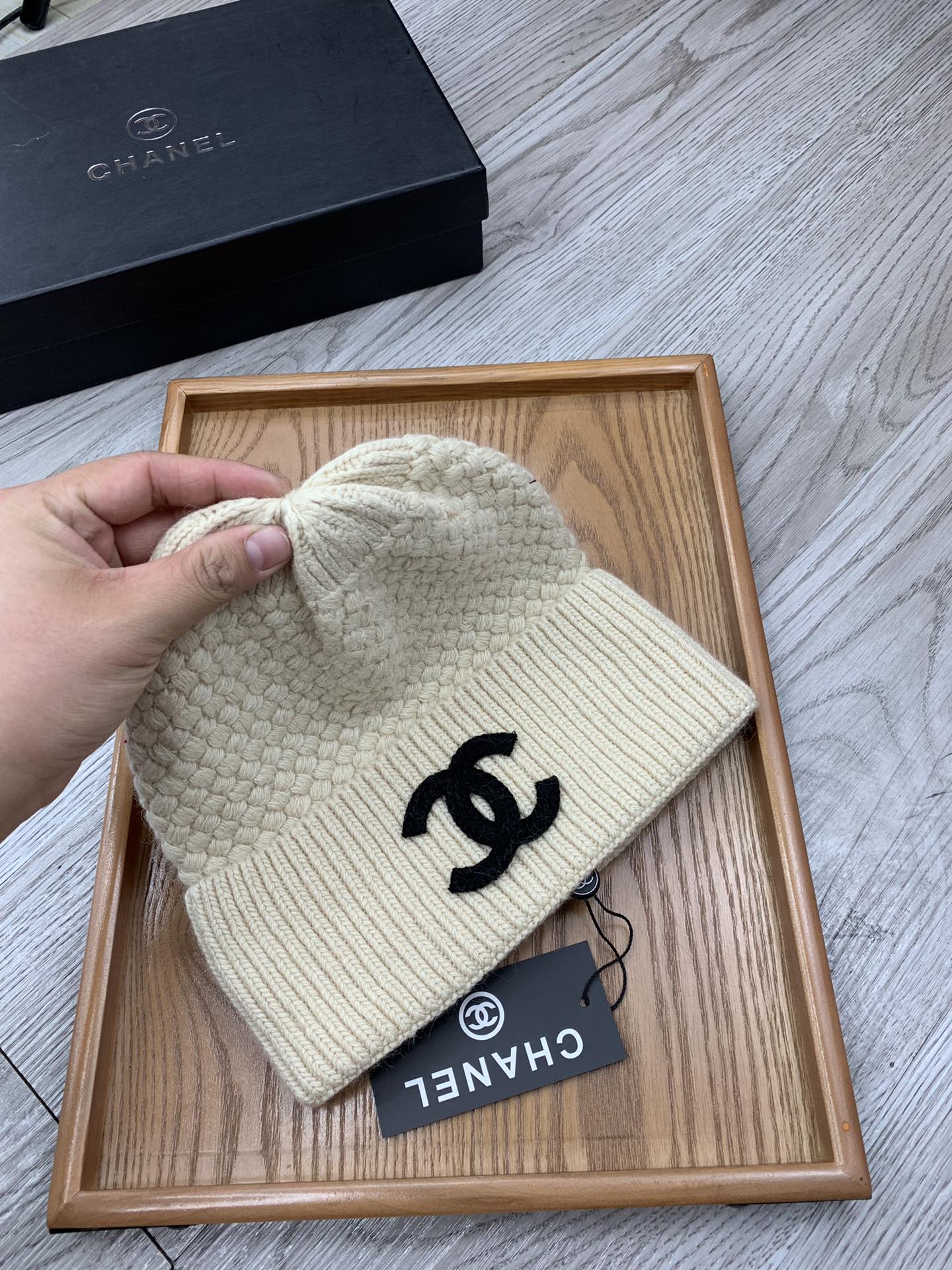 🌹。C家。【羊毛单帽】客供小羊毛！珍贵典藏的灵魂帽子！客供色纱.每个颜色都非常好看！经典！手感软腻.70