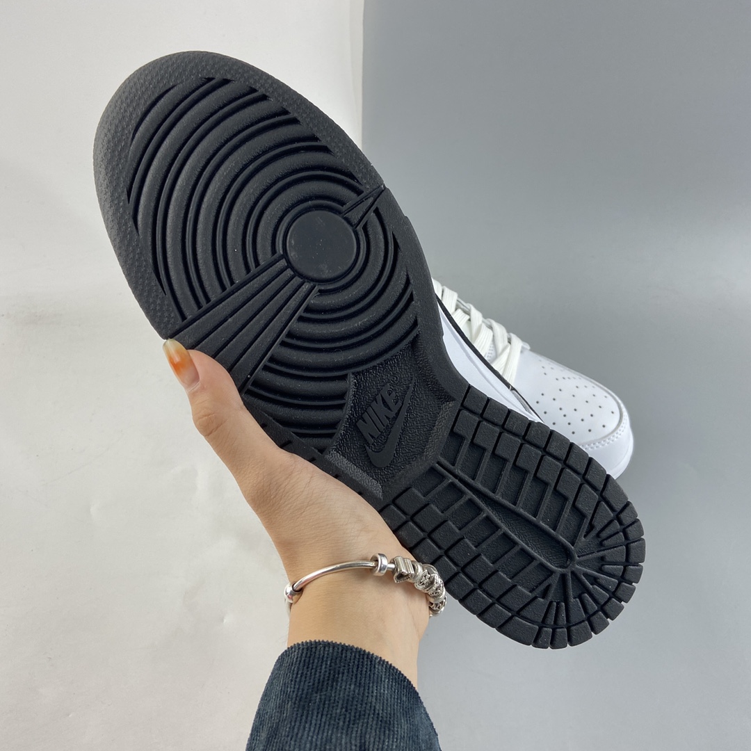 P240  NIKE SB Dunk Low 白黑配色扣篮系列低帮休闲运动滑板板鞋 DD1503-113