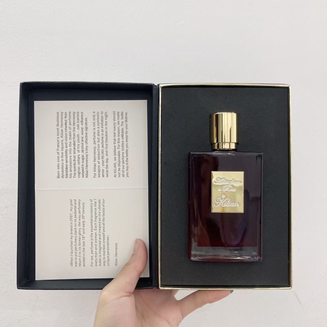 Kilian 'A Kiss from a Rose' Eau de Parfum - 50ml - Sweet, Fresh Fragrance 3 i1635922867 5818 2