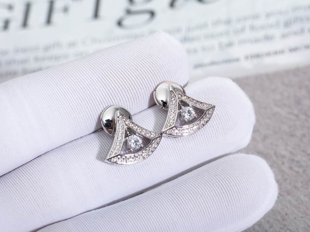 Bvlgari Divas' Dream Earrings Rose Gold Pavé Diamonds Fan-shaped