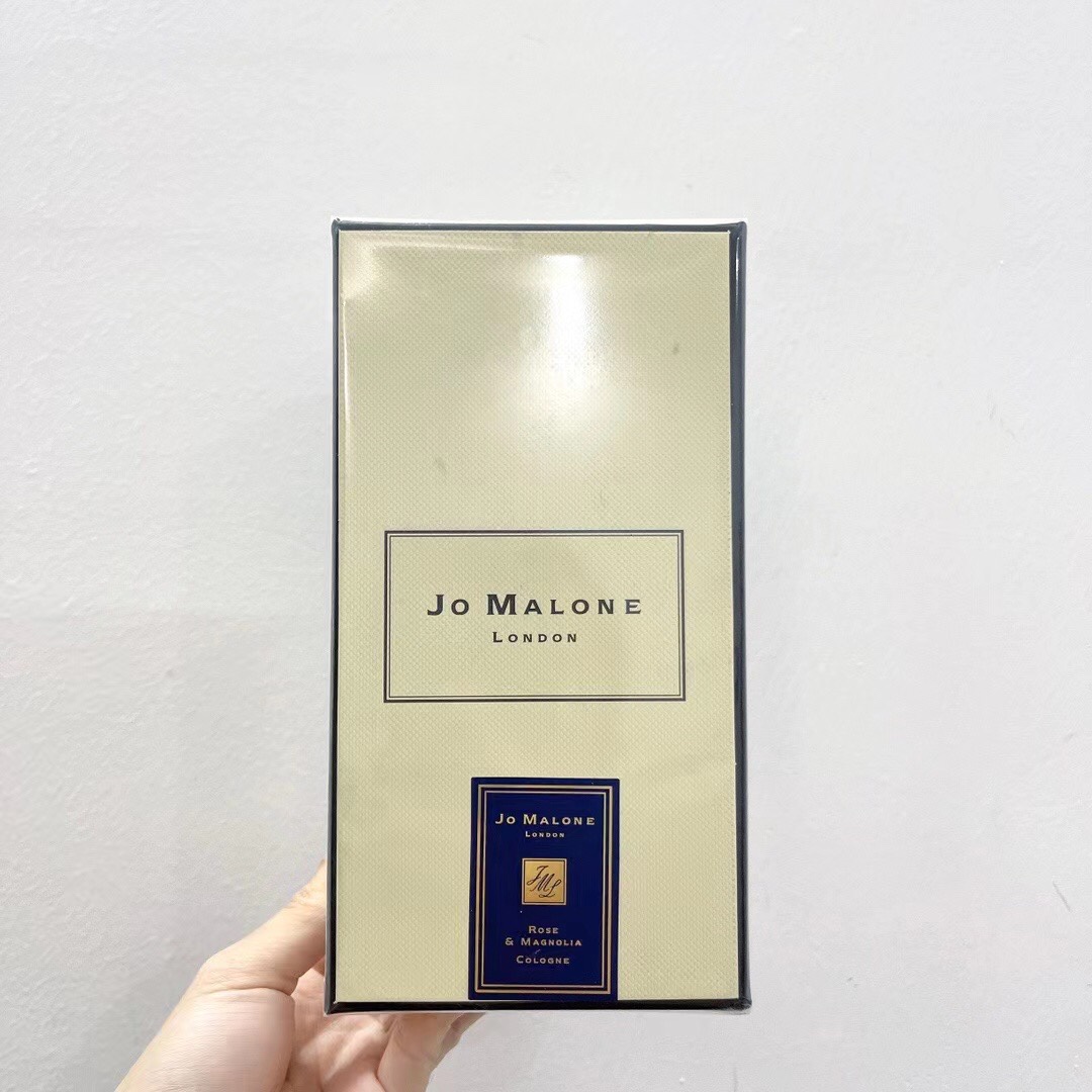 Jo Malone Rose & Magnolia Cologne 100ml - Limited Edition Fragrance 1 i1635925577 9009 0