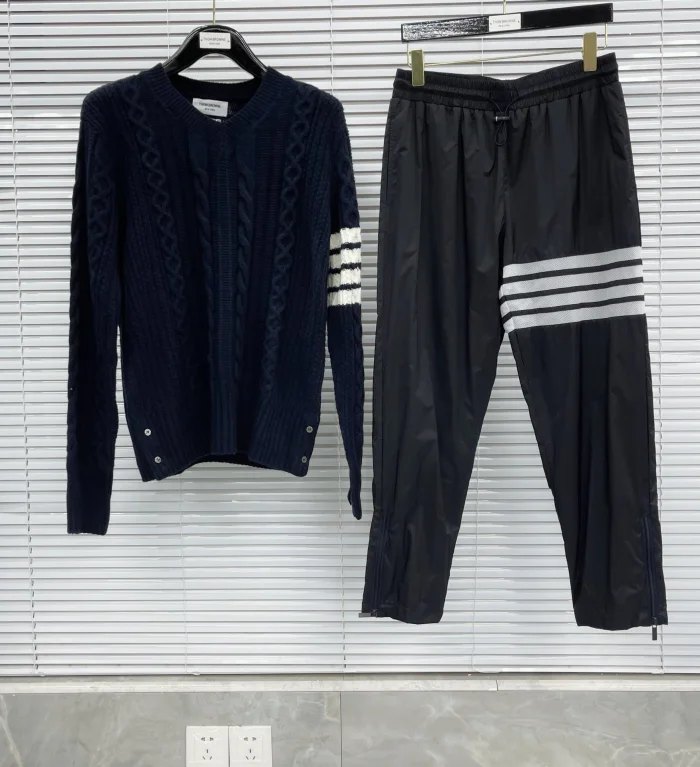 톰브라운 남성 가디건 143063 Thom Browne Cardigan