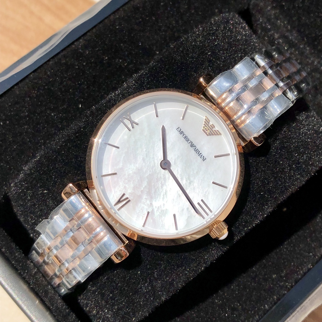 Reloj de mujer Armani de cuarzo, AR1683, con superficie de nácar superbrillante; Diámetro ~ 32 mm, acero inox…