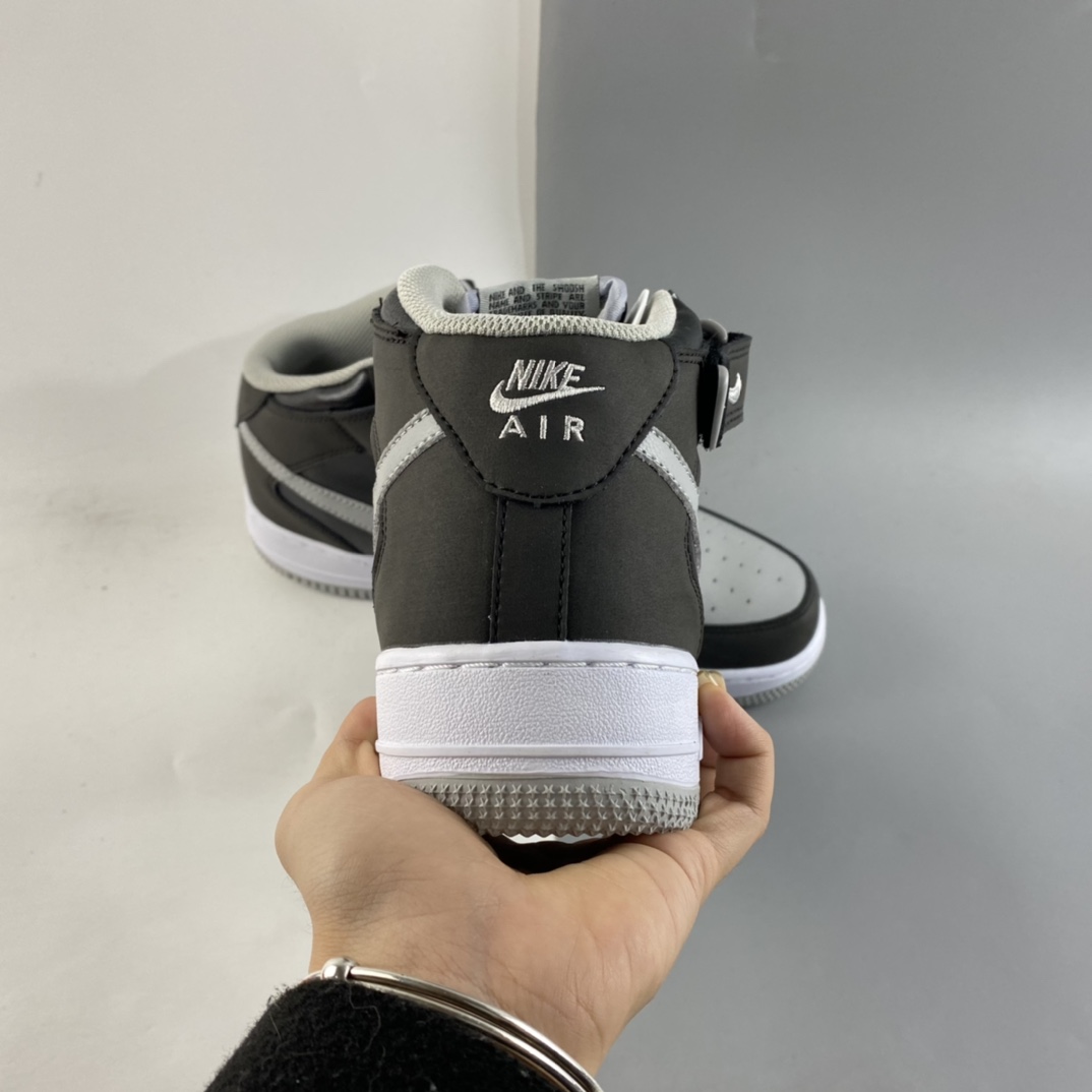 P240  NIKE Air Force 1’07 Mid 空军一号影子灰中帮休闲板鞋 854851-067