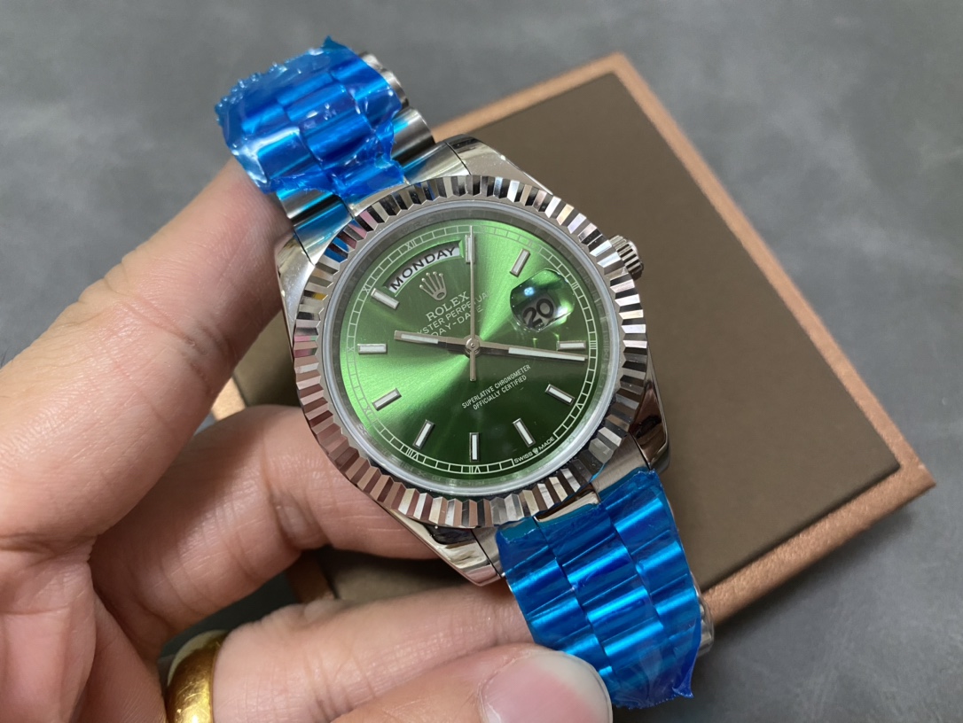 SK厂 劳力士Rolex 双历 星期日志型シリーズ 40mm - 高品質な自動機械式腕時計