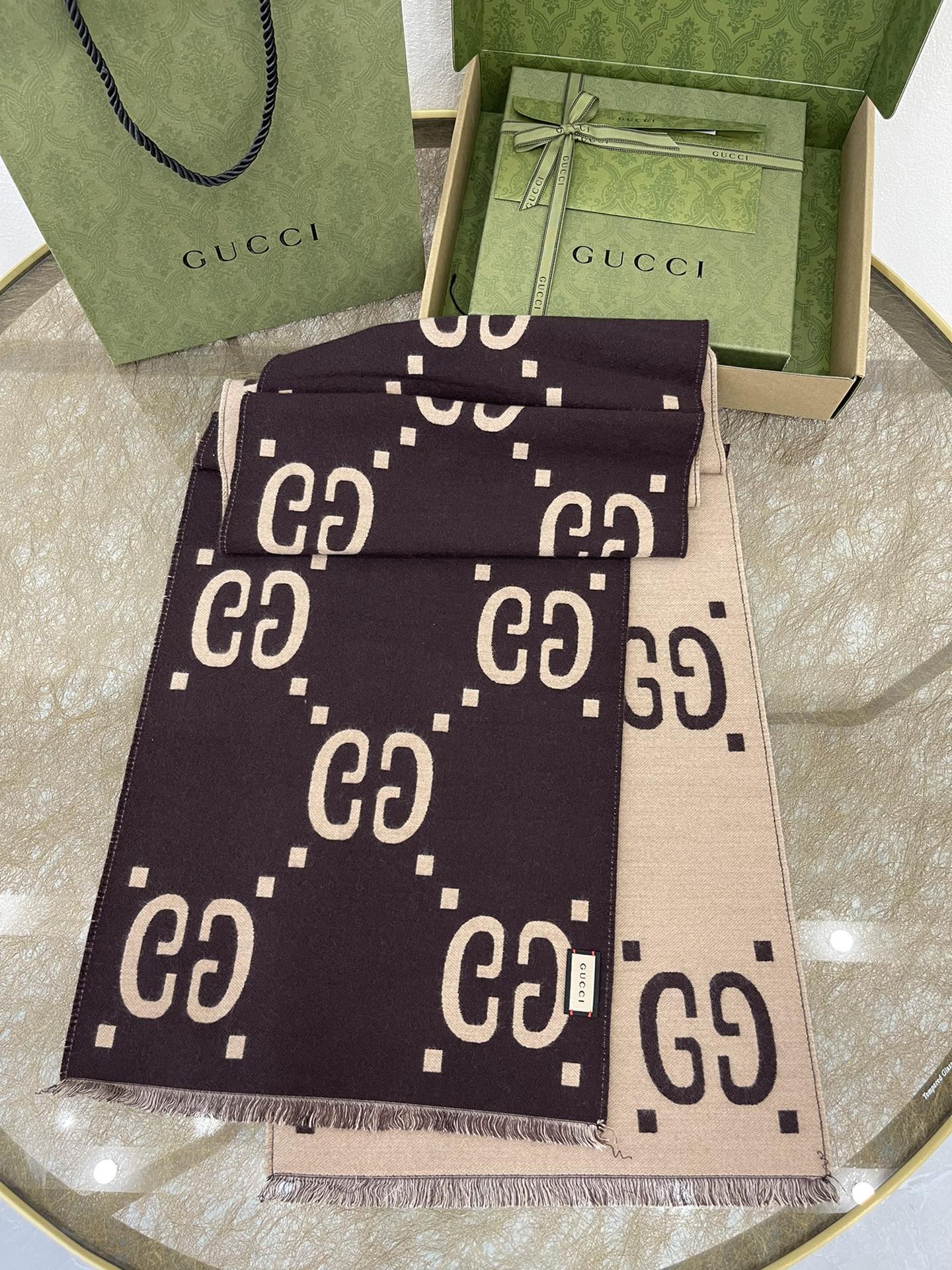 GUCCI古驰棕色和米色GG提花羊毛真丝围巾495592