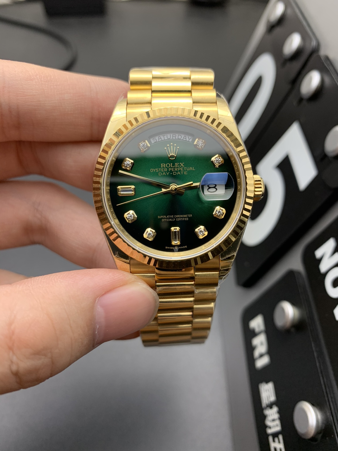 Rolex 金绿日志