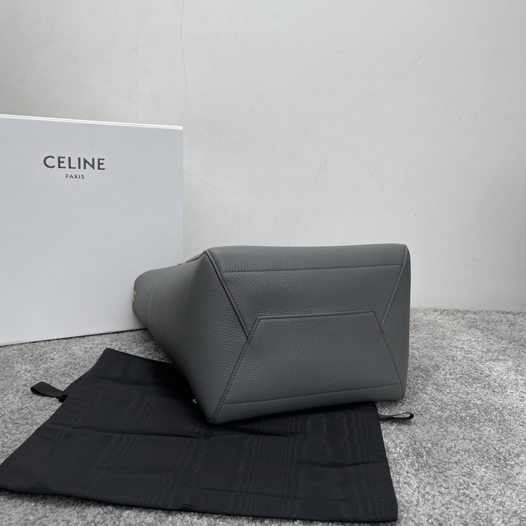 CELINE SANGLE BUCKET 柔软粒面牛皮革水桶包 189593灰蓝