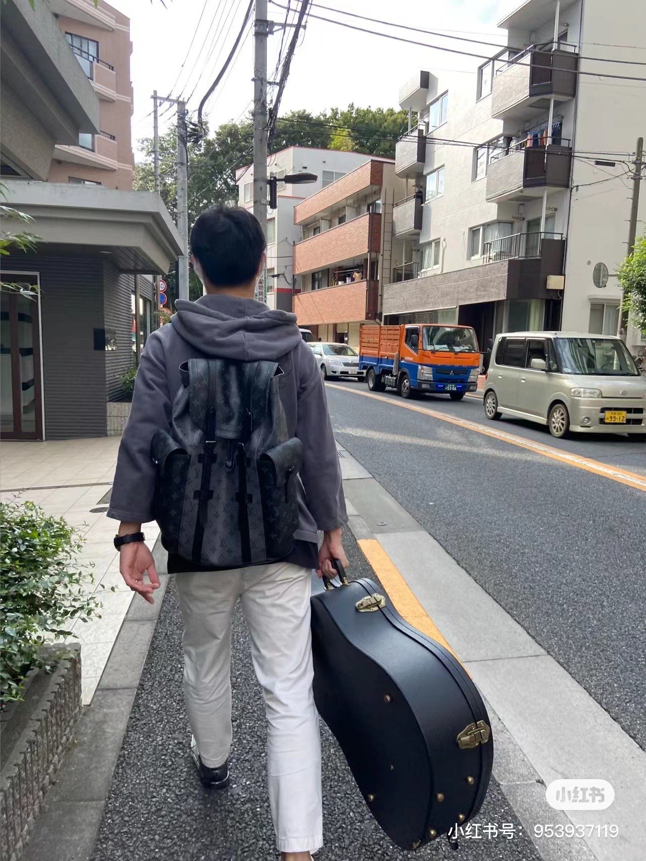 Louis Vuitton N45419 Stylish Backpack for Men and Women