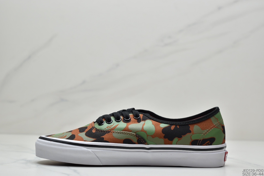 150 万斯Vans Authentic 经典安娜海姆 4孔低帮硫化滑板鞋休闲板鞋