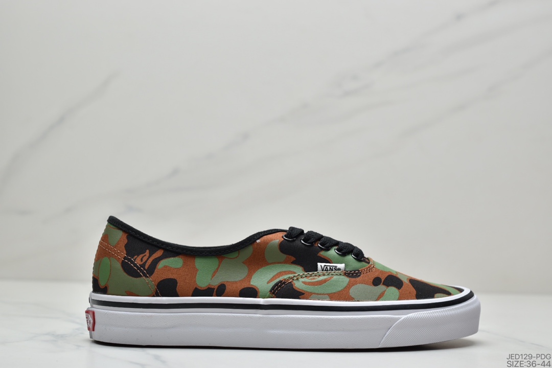 150 万斯Vans Authentic 经典安娜海姆 4孔低帮硫化滑板鞋休闲板鞋