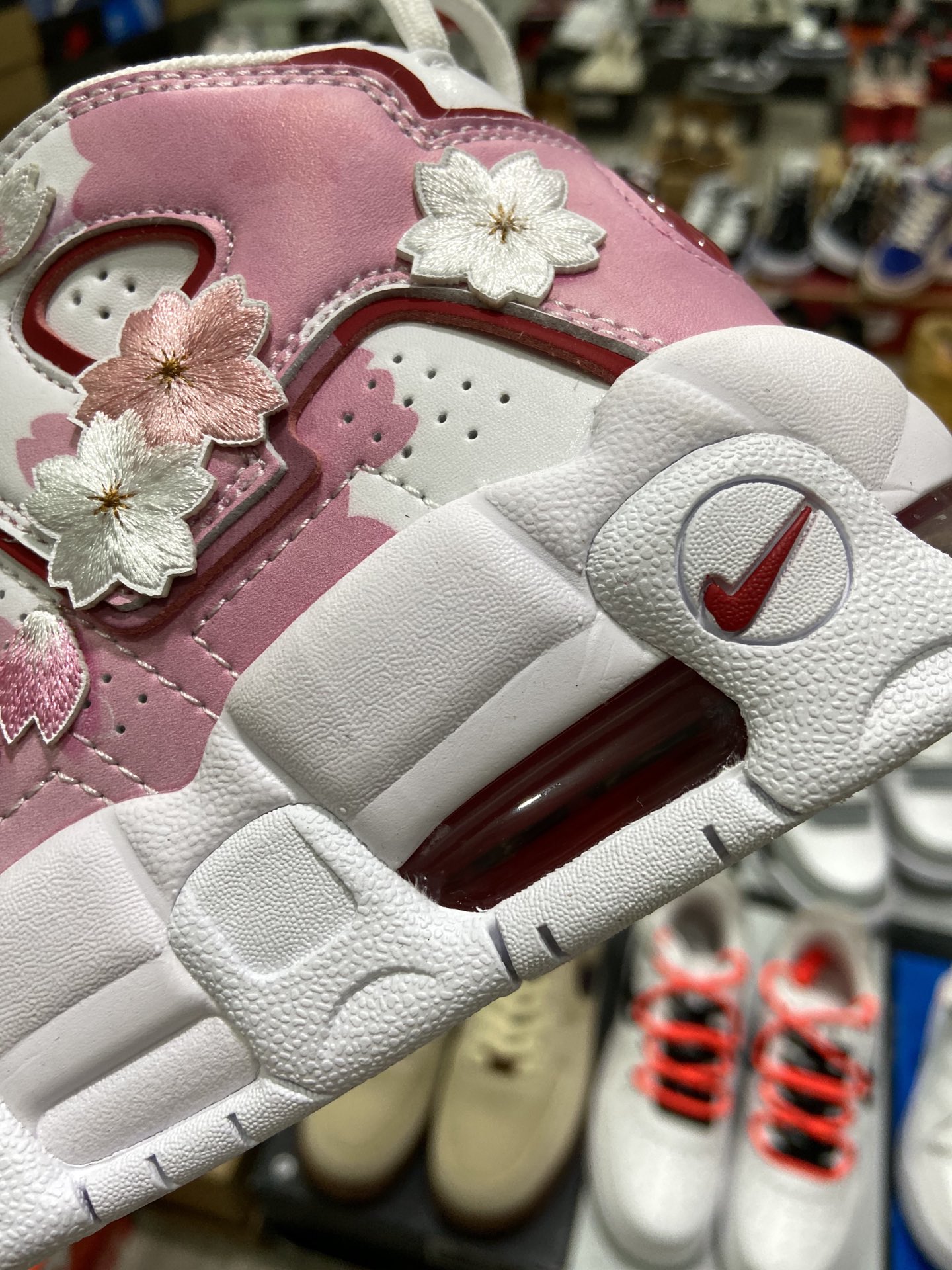 High version Nike Air More Uptempo'96 GS ”White/Cherry blossoms” ”white pink cherry blossom petals” Pippen generation DJ5988-100