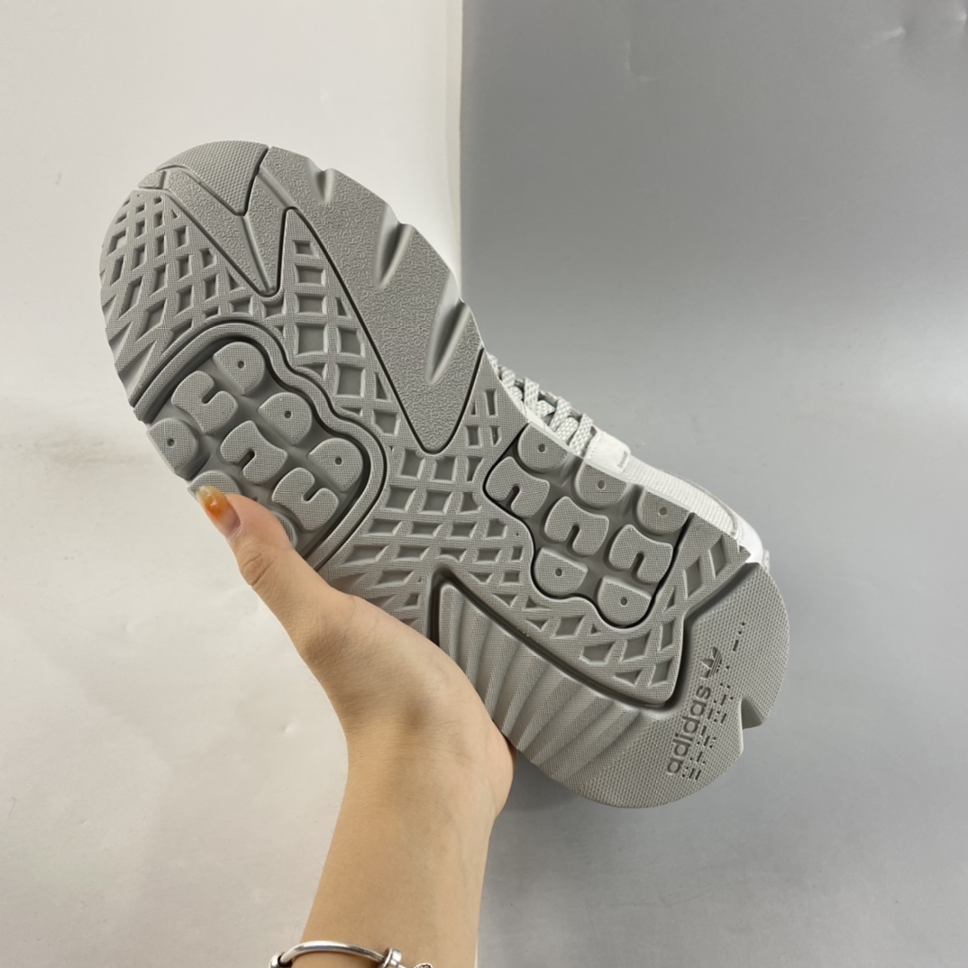 P200  Adidas  Nite Jogger 2019 Boost 夜行者复古跑鞋 FW6686