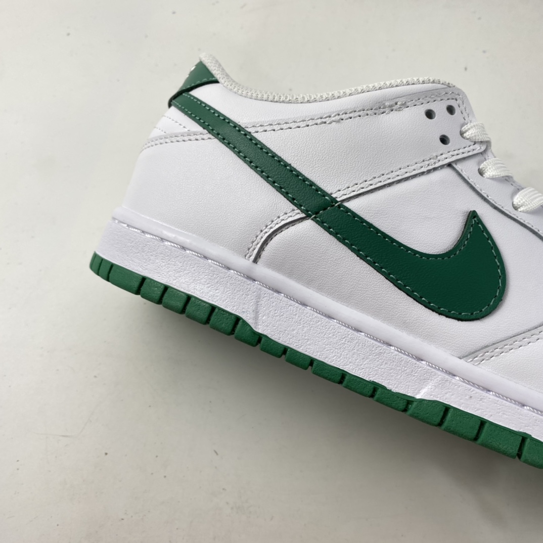 P300  NIKE SB Dunk Low 白绿凯尔特人休闲运动滑板板鞋 DD1503-112