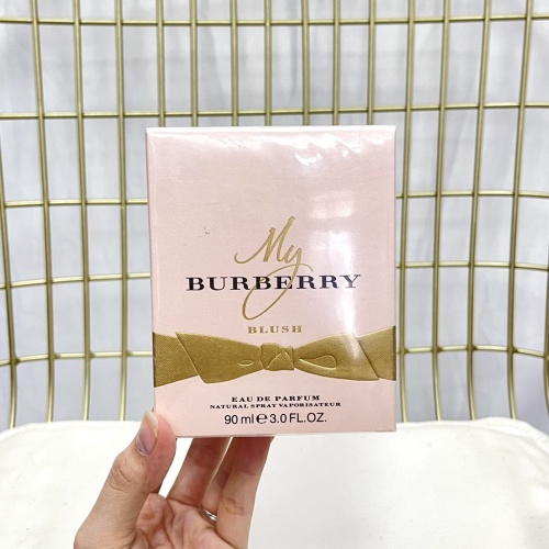 Burberry My Burberry Blush Eau de Parfum - 90ml Floral Fragrance 1 Burberry My Burberry Blush Eau de Parfum - 90ml Floral Fragrance