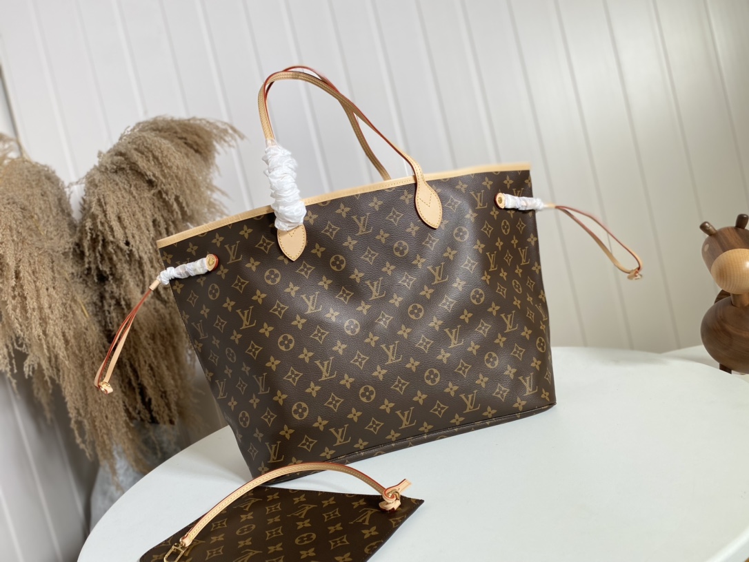 Louis Vuitton LV Neverfull Bags Handbags Apricot Color Red Canvas Fabric Vintage M40990