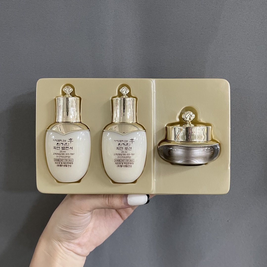Louis Vuitton Haute Couture Couture Beauty Luxury Makeup Lipstick 4