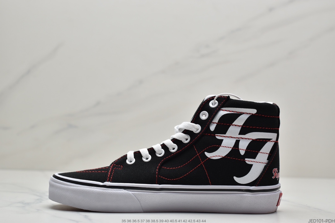 150 万斯范斯VANS Sk8-Hi SIim 经典中帮运动板鞋