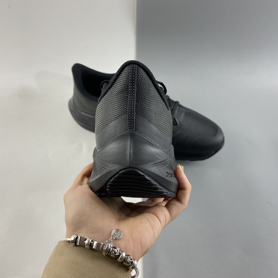 P180 NIKE Zoom Winflo 8 登月新款运动休闲缓震跑步鞋 CW3419-002