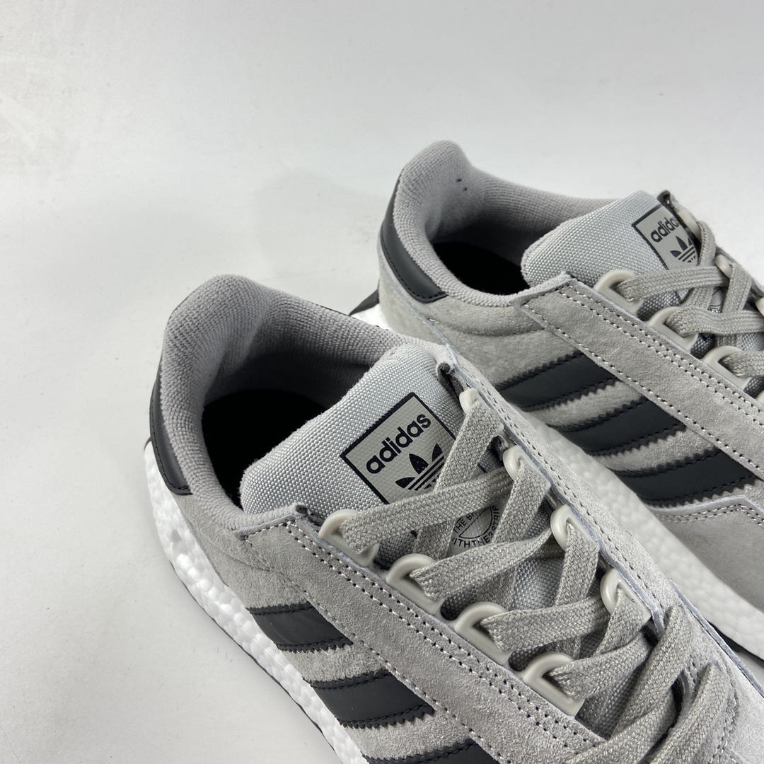 P200  Adidas  Retropy E5 爆米花中底复古运动休闲跑步鞋 GW7455