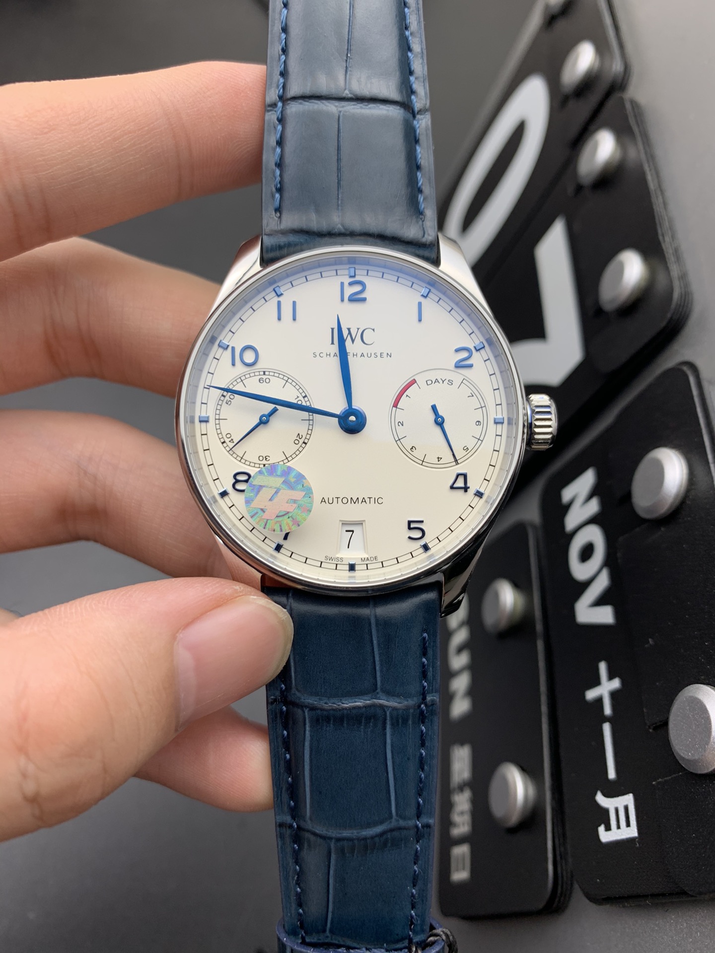 IWC 白面蓝针葡七
