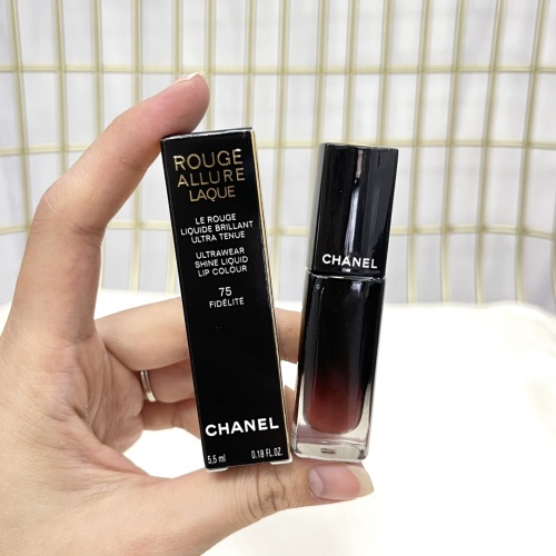 Chanel Rouge Allure Laque Ultrawear Shine Liquid Lip Colour - #75 Fidelite 1 Chanel Rouge Allure Laque Ultrawear Shine Liquid Lip Colour - #75 Fidelite