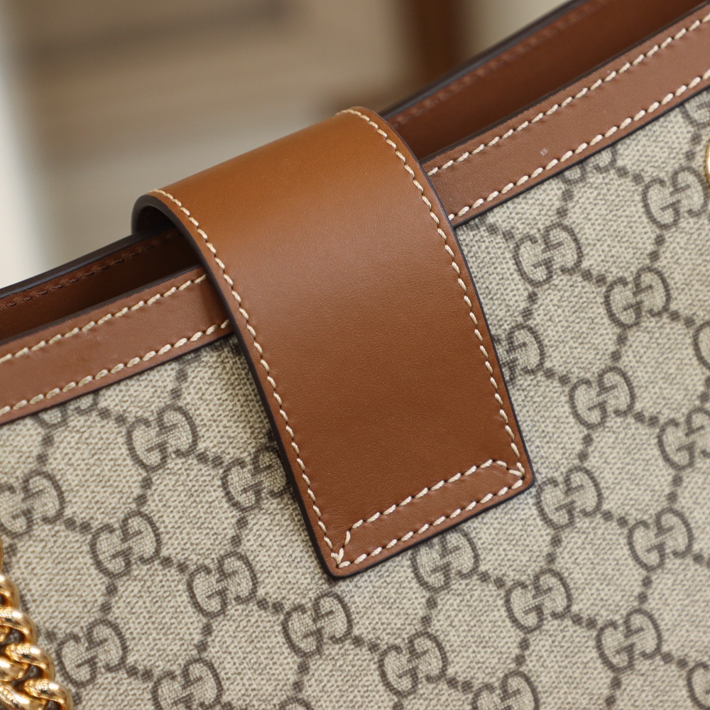 GUCCI 𝐏𝐚𝐝𝐥𝐨𝐜𝐤系列中号肩背包 479197棕色