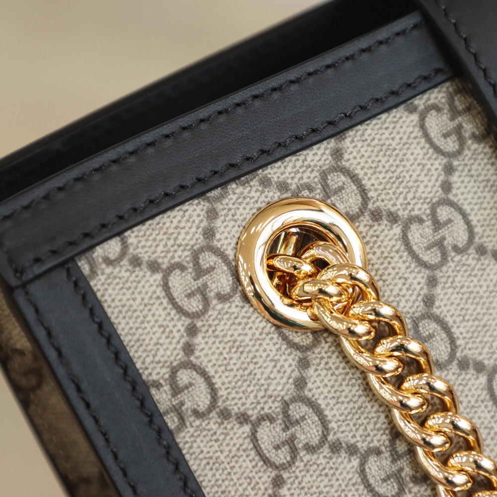 GUCCI 𝐏𝐚𝐝𝐥𝐨𝐜𝐤系列小号肩背包 498156黑色