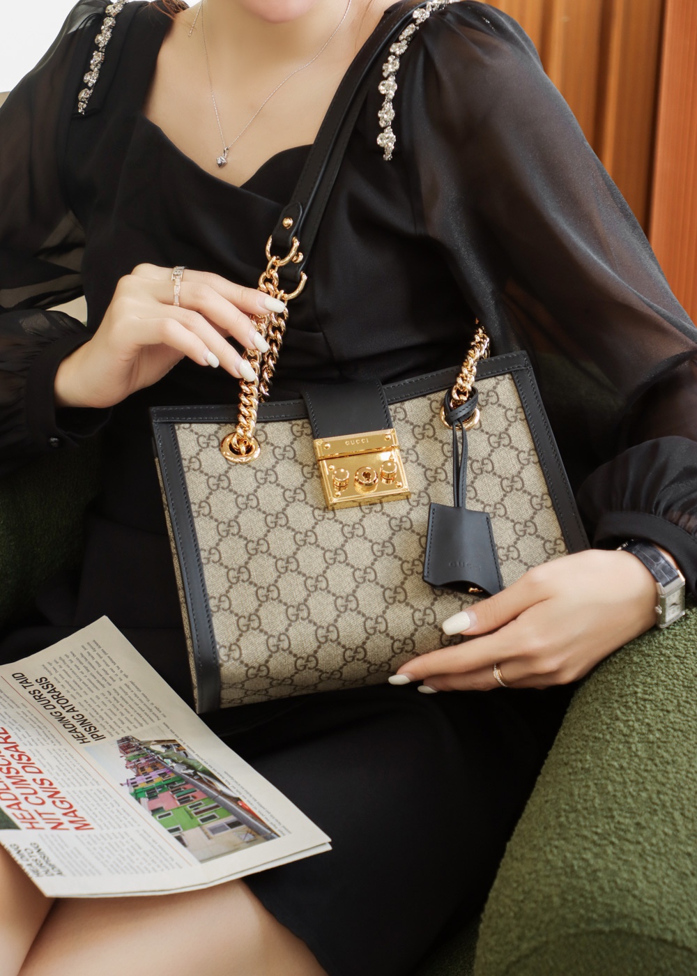 GUCCI 𝐏𝐚𝐝𝐥𝐨𝐜𝐤系列小号肩背包 498156黑色