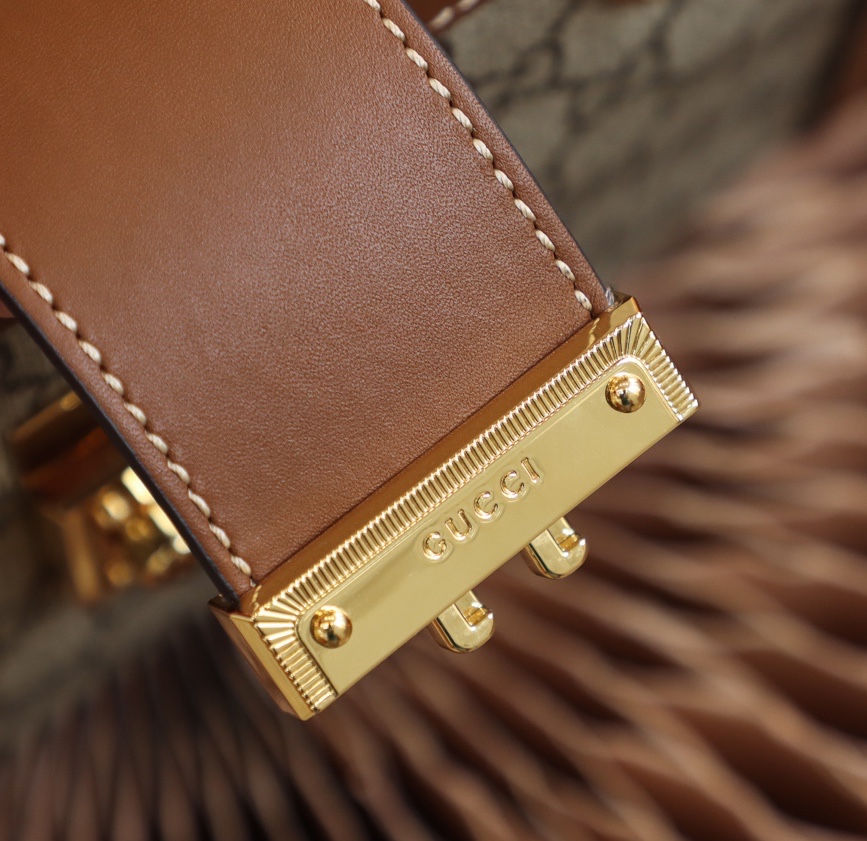 GUCCI 𝐏𝐚𝐝𝐥𝐨𝐜𝐤系列小号肩背包 498156棕色