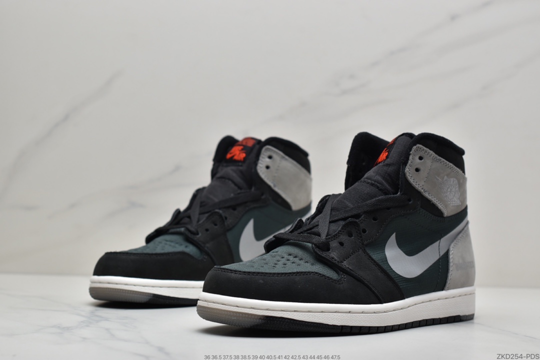270 Air Jordan 1 的经典设计DB2889-001