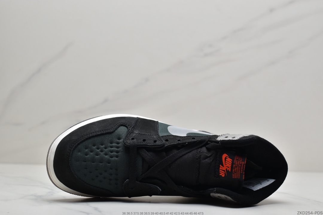 270 Air Jordan 1 的经典设计DB2889-001