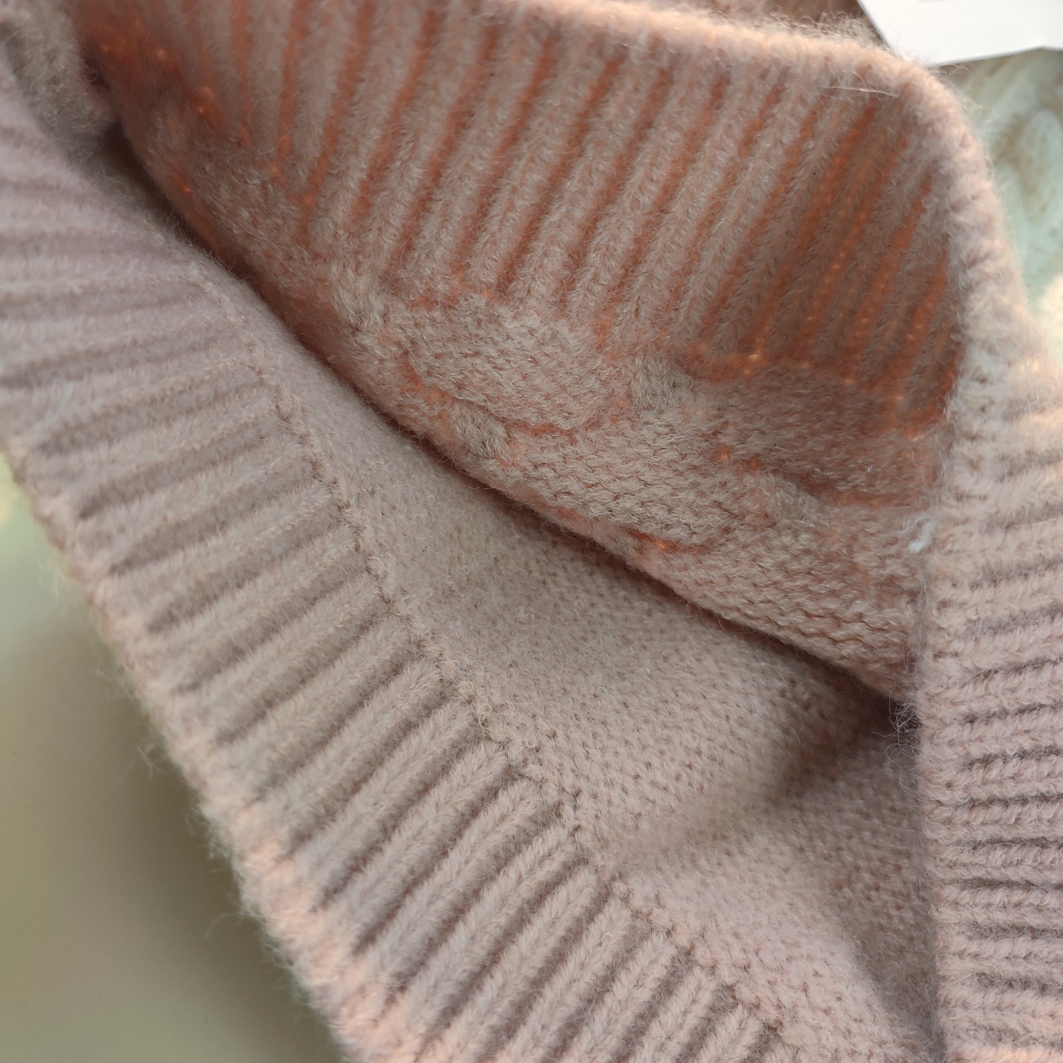 “2021 Little Hyang Knitting Sweaters: Soft Wool, High Quality, Various Sizes Available” - 图片 2
