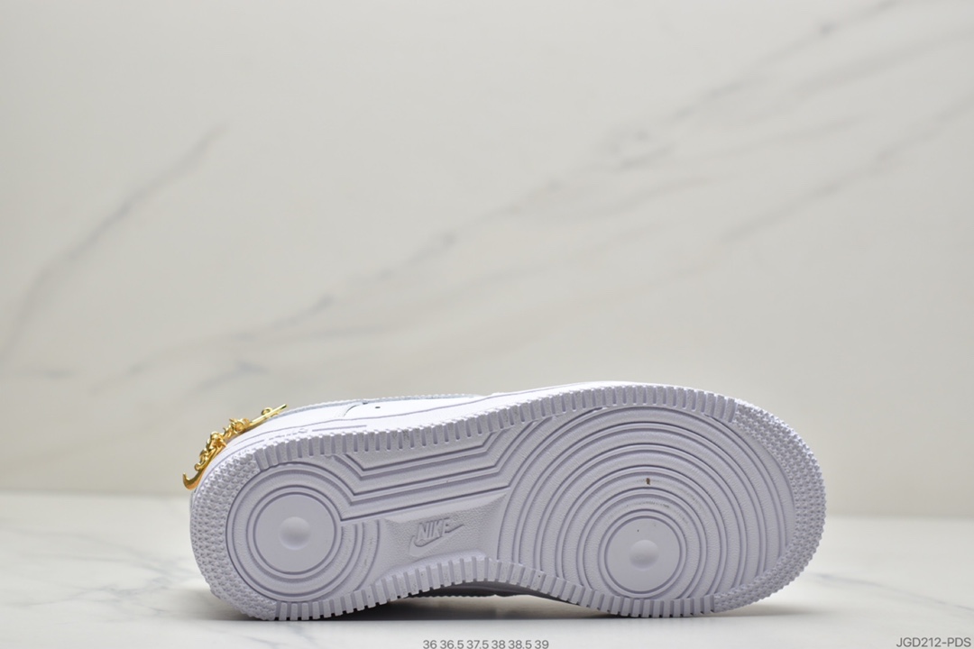 180 耐克Nike Air Force1  DD1525-100