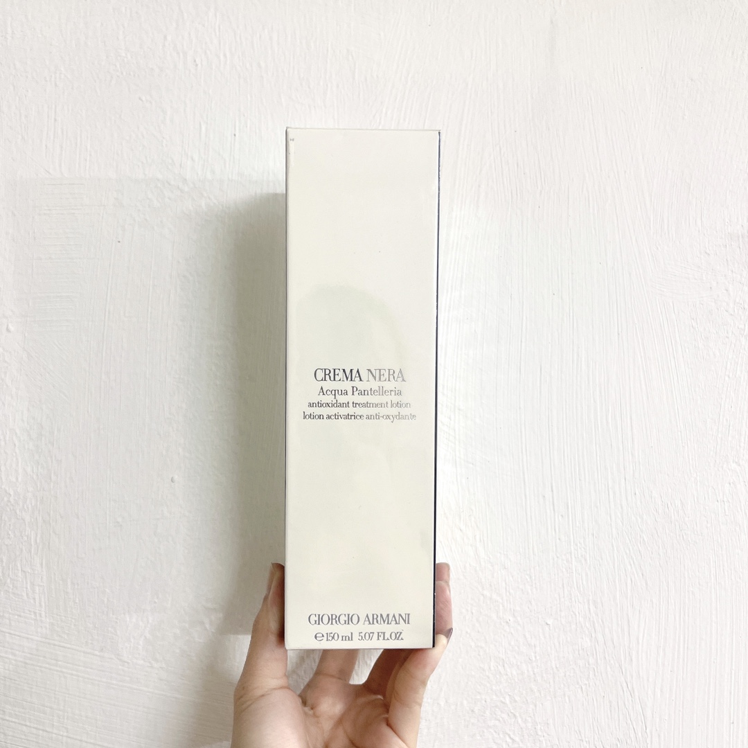 Giorgio Armani Crema Nera Acqua Pantelleria Treatment Lotion - 150ml 1 i1636351720 9571 0