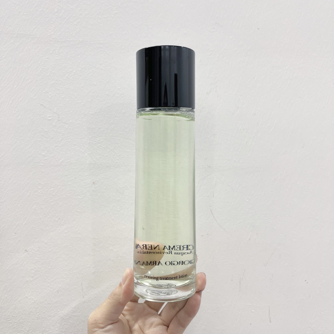 Giorgio Armani Crema Nera Acqua Revitalis Reviving Treatment Lotion 150ml 5 i1636351773 7111 4