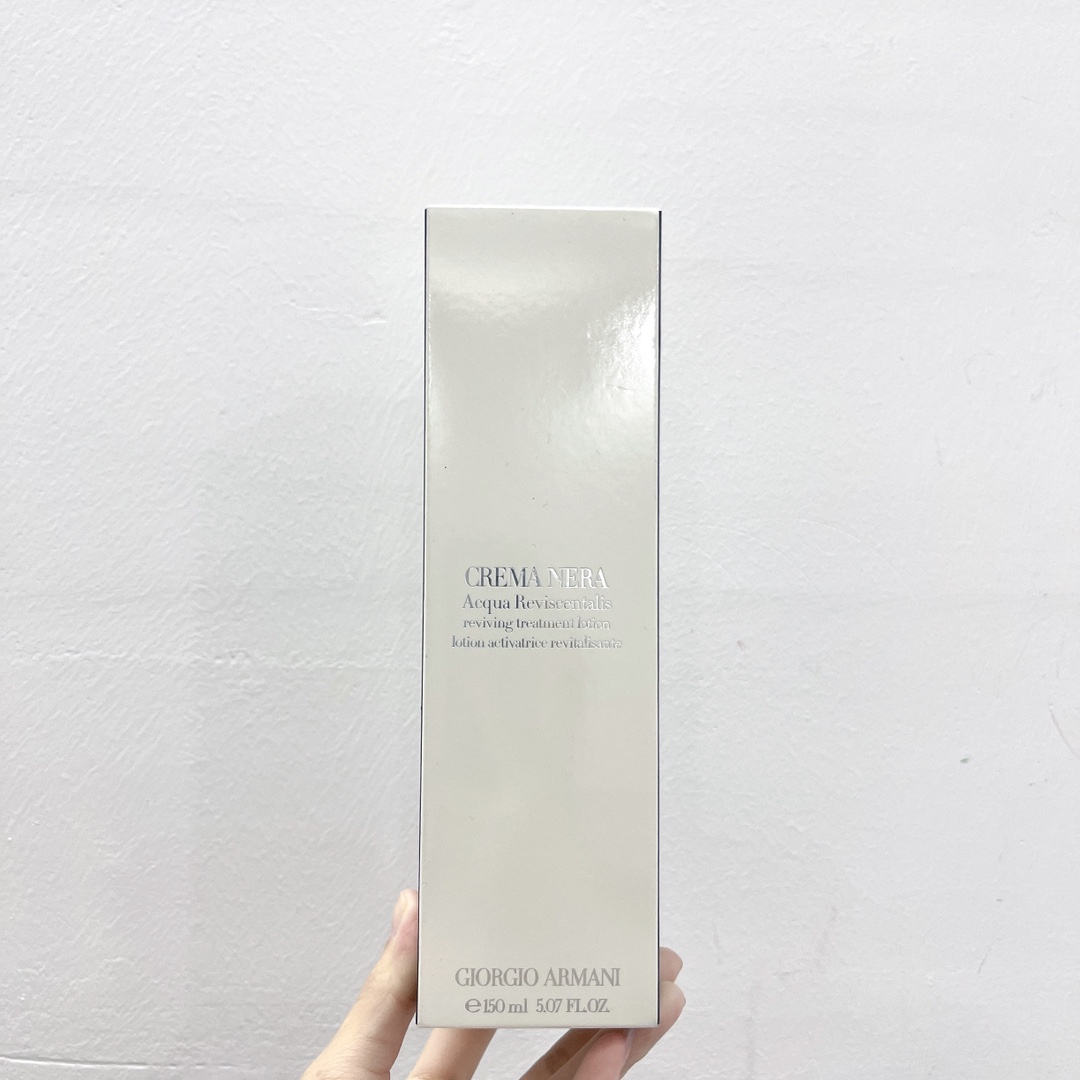 Giorgio Armani Crema Nera Acqua Revitalis Reviving Treatment Lotion 150ml 1 i1636351773 9931 0
