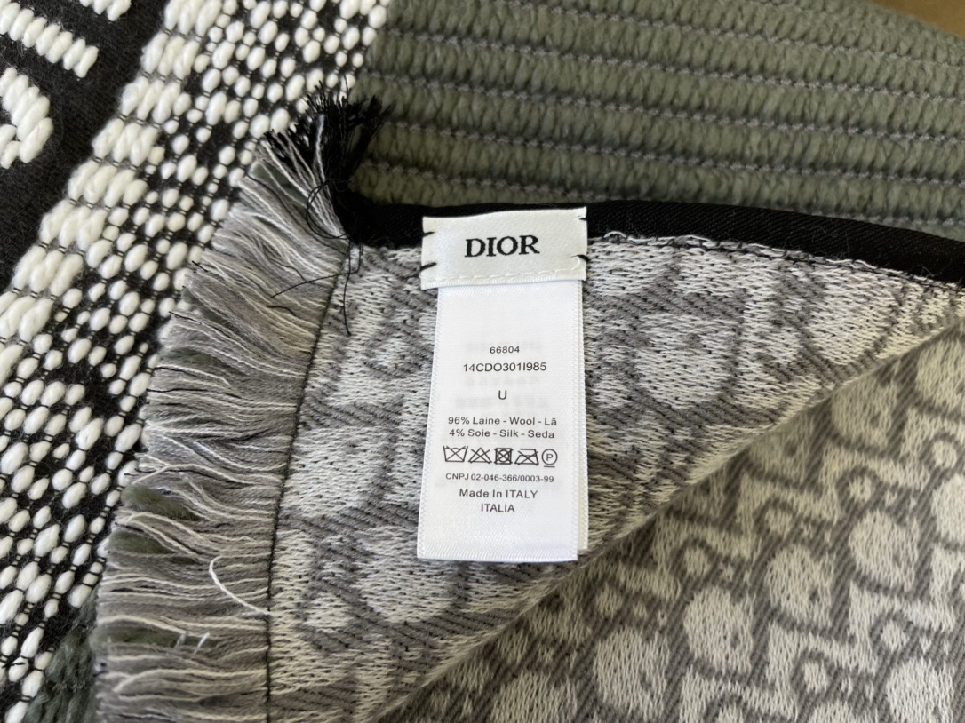 Dior迪奥“CHRISTIAN DIOR”标志条形图案学院风双面围巾14CDO301I985_C540