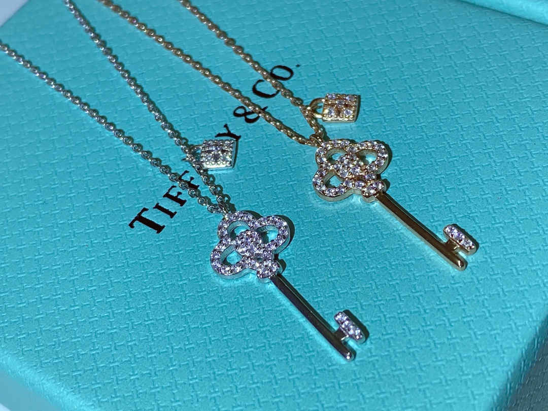 NO:102106,The same model as T-home, the same model as Dongdaemun, small key necklace, platinum/rose gold, Tiffany necklace, tiffany, necklace19860909到货T家同款 东大门同款 小钥匙项链 链身白金/玫金,蒂芙尼项链,tiffany,necklace,Jewelry