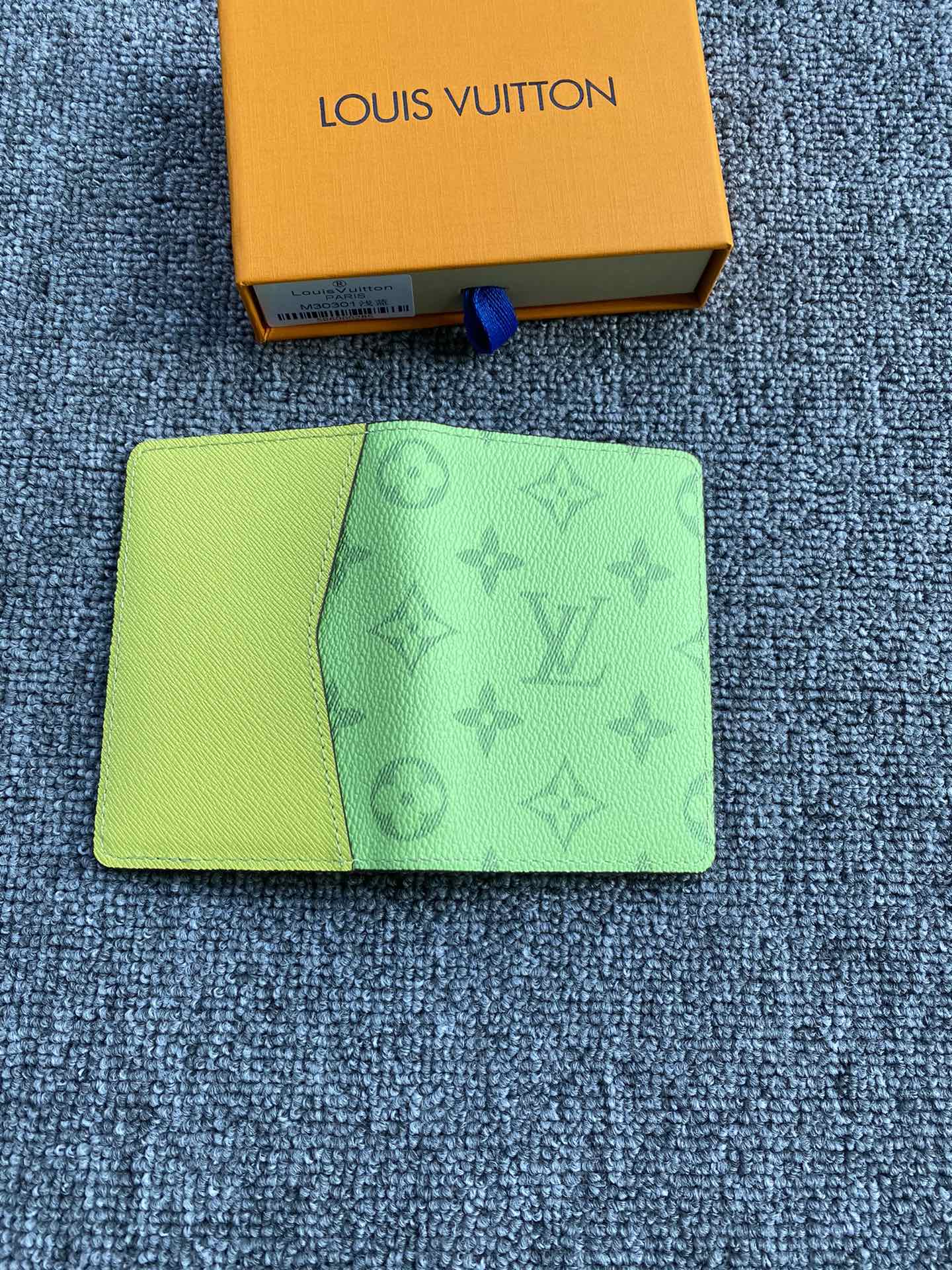 Leather card holder front view