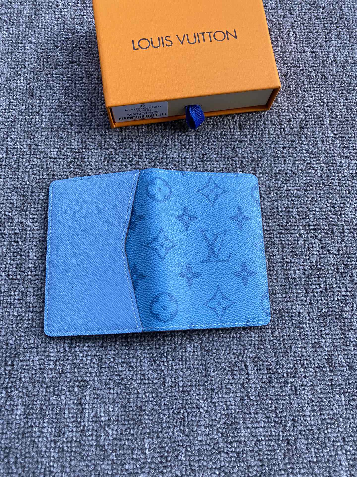 Premium leather card holder front view