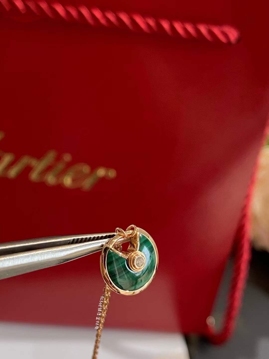 Cartier Cartier卡地亚 孔雀石护身符锁骨项链